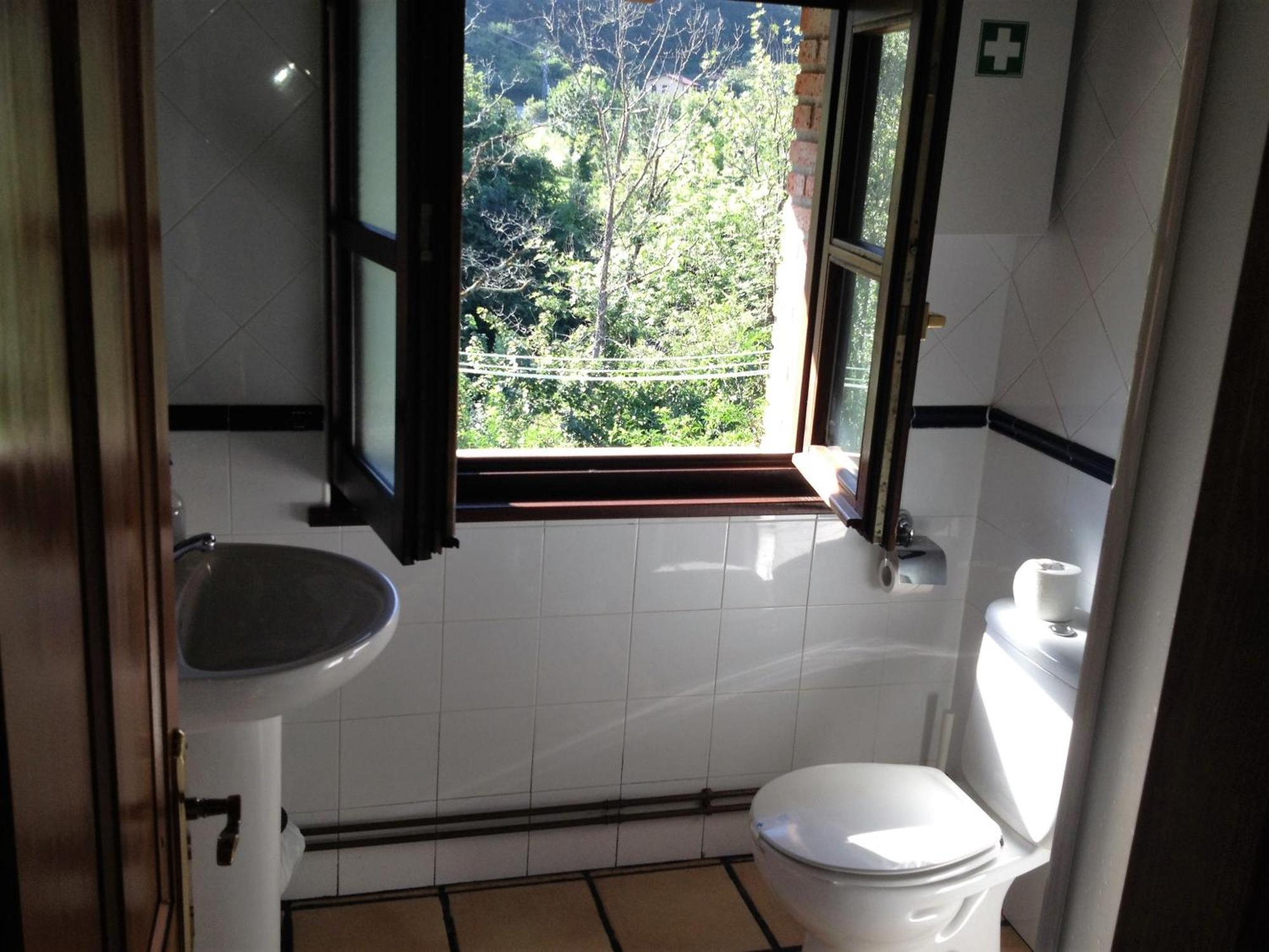 A Pie De Picos Guest House Cano Exterior photo