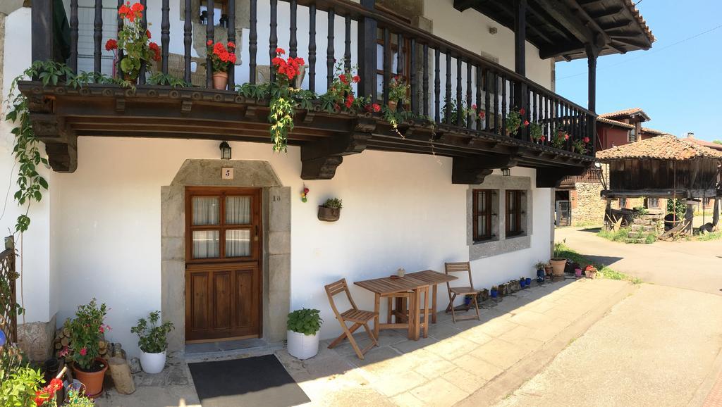 A Pie De Picos Guest House Cano Exterior photo
